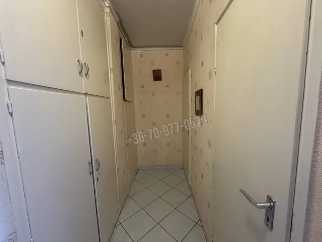 Eladó lakás Tatabánya, Dózsakert 39 nm