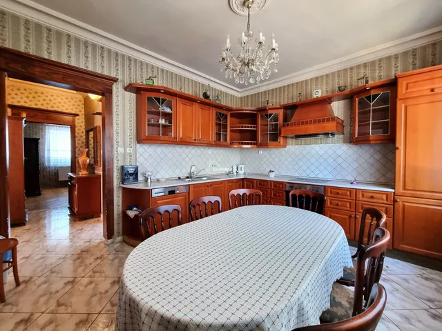 Eladó ház Mosonmagyaróvár, Városközpont 110 nm