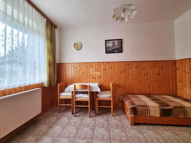 Eladó lakás Mosonmagyaróvár, Mofém-telep 44 nm