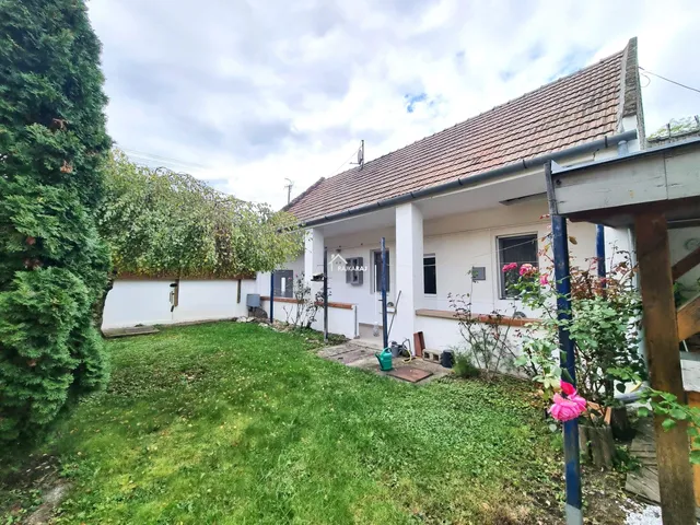 Eladó ház Hegyeshalom 68 nm