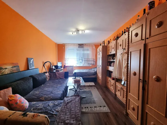 Eladó lakás Mosonmagyaróvár, Városközpont 53 nm