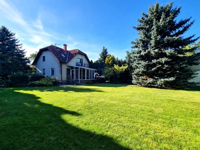 Eladó ház Hegyeshalom 180 nm