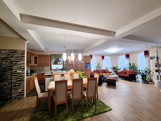 Eladó ház Mosonmagyaróvár, Majorok 170 nm