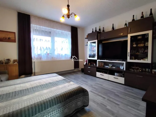 Eladó ház Darnózseli 135 nm