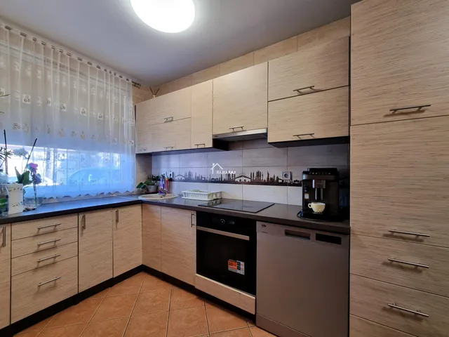 Eladó ház Mosonmagyaróvár, Ipartelep 92 nm