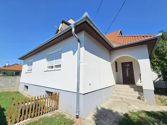 Eladó ház Rajka 120 nm