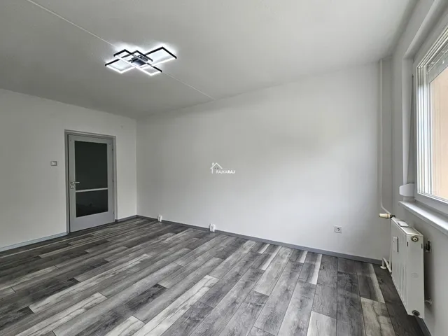 Eladó lakás Mosonmagyaróvár, Városközpont 62 nm