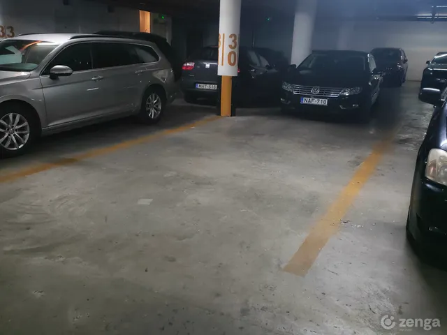 Kiadó garázs Budapest XI. kerület, Albertfalva, Fehérvári út 182-190 17 nm