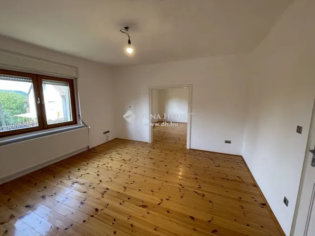 Eladó ház Berkenye 78 nm