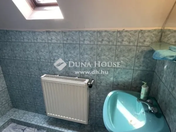Eladó ház Göd 210 nm