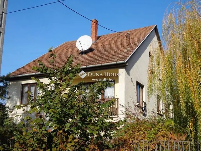 Eladó ház Vámosmikola 150 nm