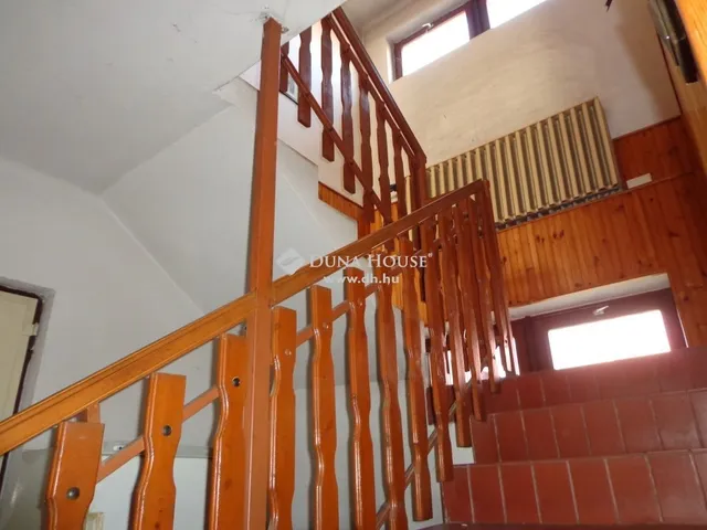Eladó ház Vámosmikola 150 nm