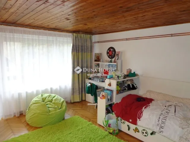 Eladó ház Zebegény 175 nm