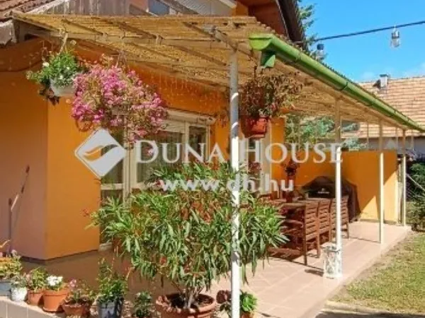 Eladó ház Zebegény 175 nm