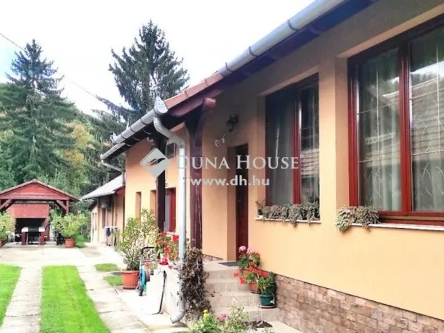 Eladó ház Bernecebaráti 220 nm
