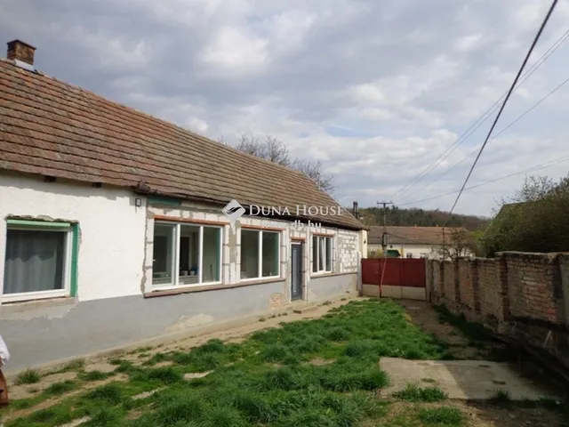 Eladó ház Patak 80 nm