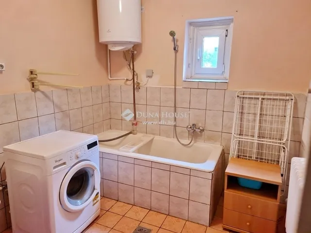 Eladó ház Vác 144 nm