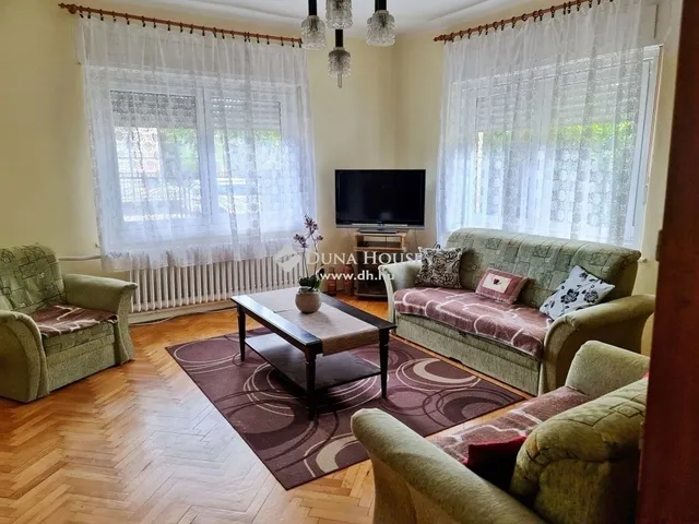 Eladó ház Vác 144 nm