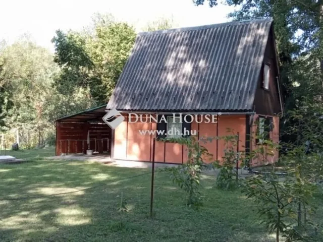 Eladó ház Vácegres 44 nm