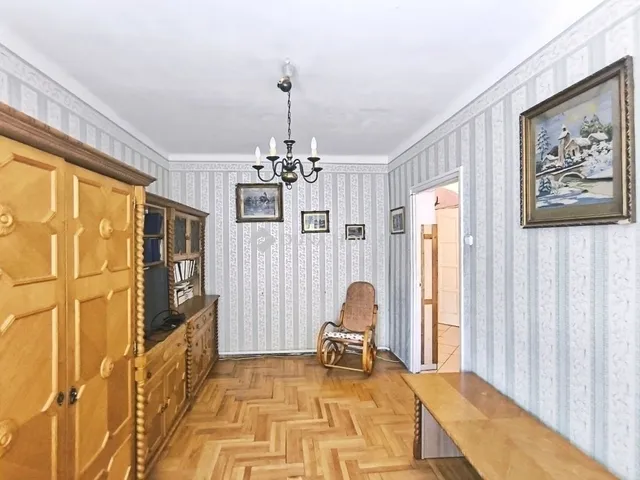 Eladó lakás Vác 140 nm