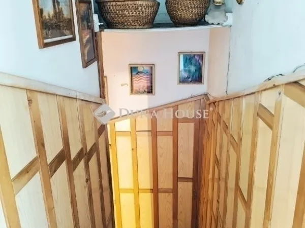 Eladó lakás Vác 140 nm