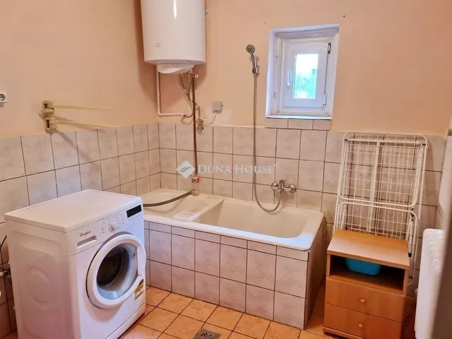 Eladó ház Vác 144 nm