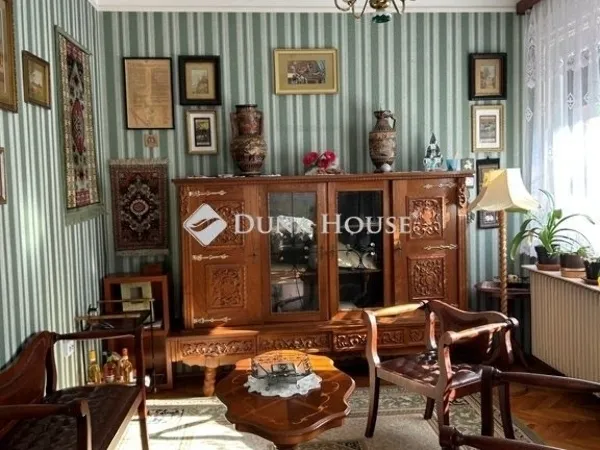 Eladó ház Vác 142 nm