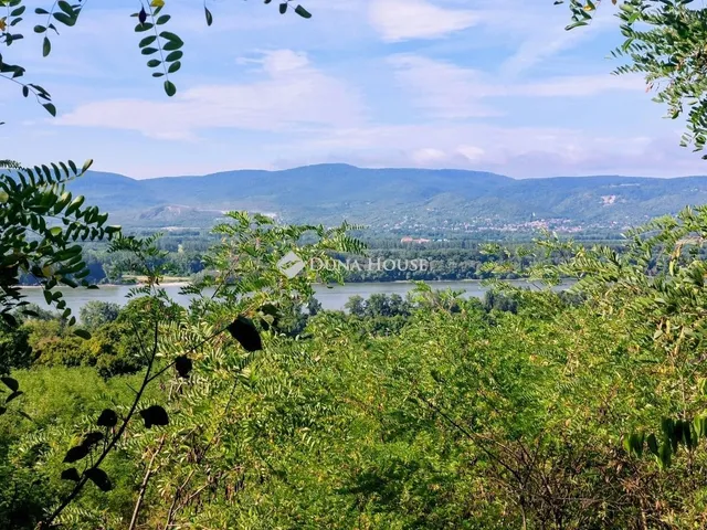 Eladó telek Verőce 2992 nm