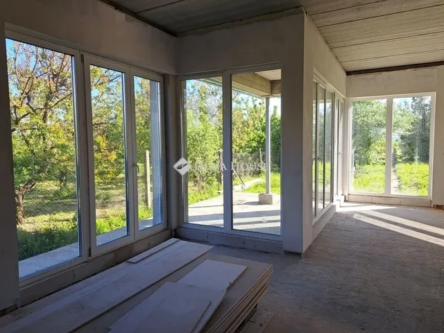 Eladó ház Vác 151 nm