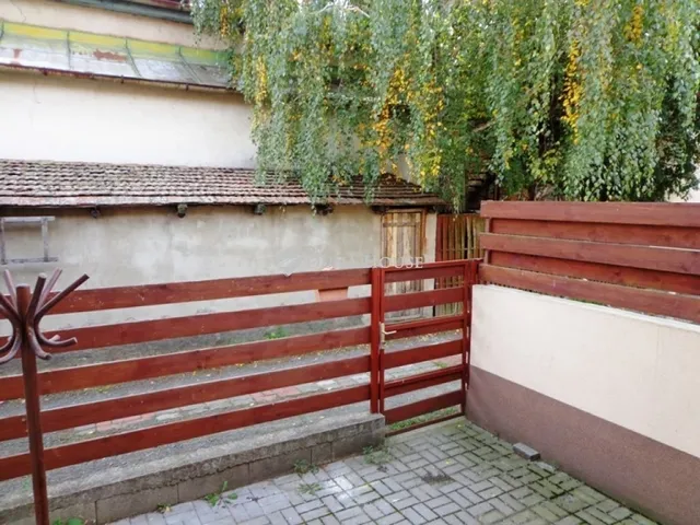 Eladó ház Nagymaros 35 nm