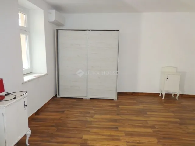 Eladó ház Nagymaros 35 nm