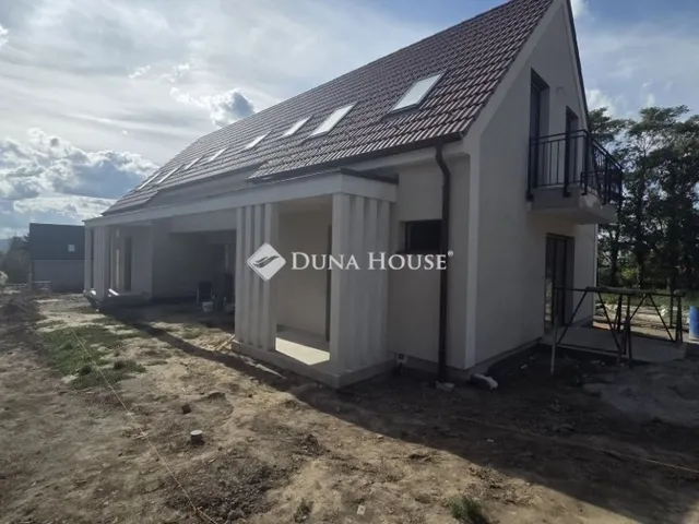 Eladó ház Vác 86 nm