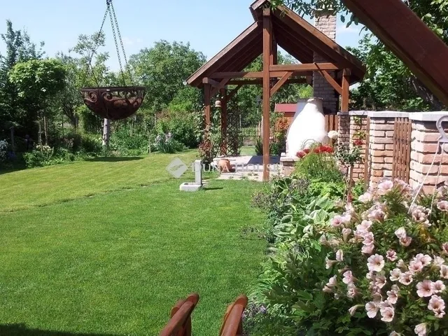 Eladó ház Gödöllő 325 nm