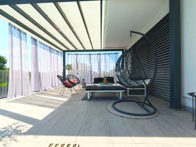 Eladó ház Vác 343 nm