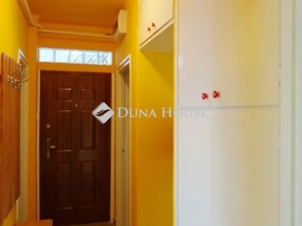 Eladó lakás Rétság 58 nm