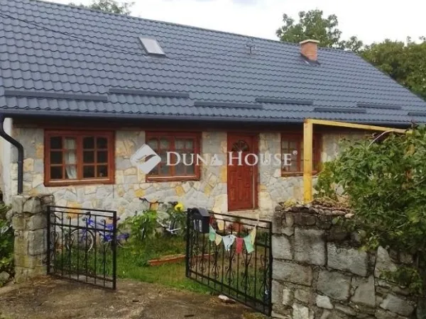 Eladó ház Márianosztra 62 nm