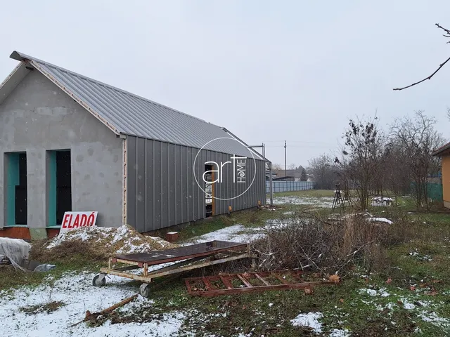 Eladó ház Hódmezővásárhely, Új-Kishomok 100 nm