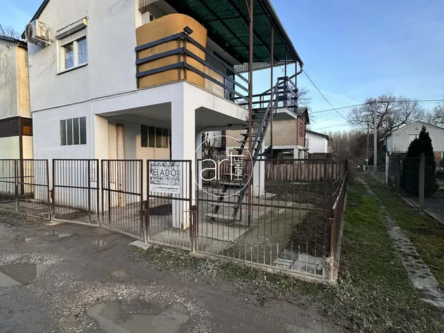 Eladó üdülő és hétvégi ház Szeged, Tápé 22 nm