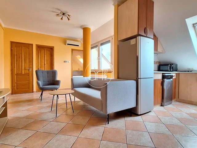 Kiadó lakás Szeged, Alsóváros 60 nm