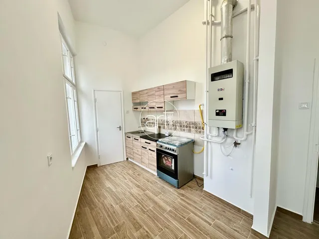 Eladó lakás Szeged, Belváros 74 nm