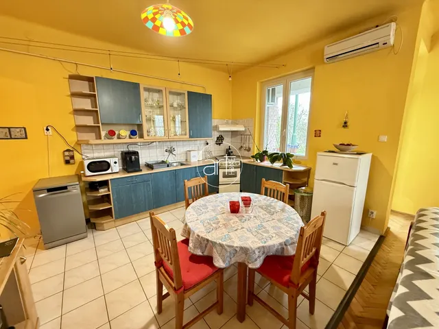 Eladó lakás Szeged, Belváros 74 nm
