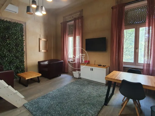 Kiadó lakás Szeged, Belváros 85 nm