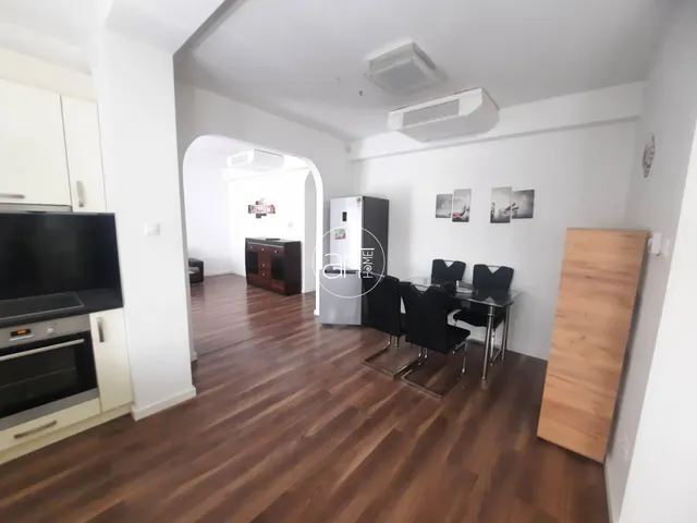 Kiadó lakás Szeged, Belváros, Oroszlán utca 75 nm