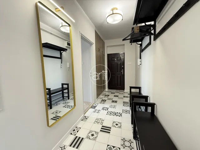 Kiadó lakás Szeged, Belváros, Dugonics tér 95 nm