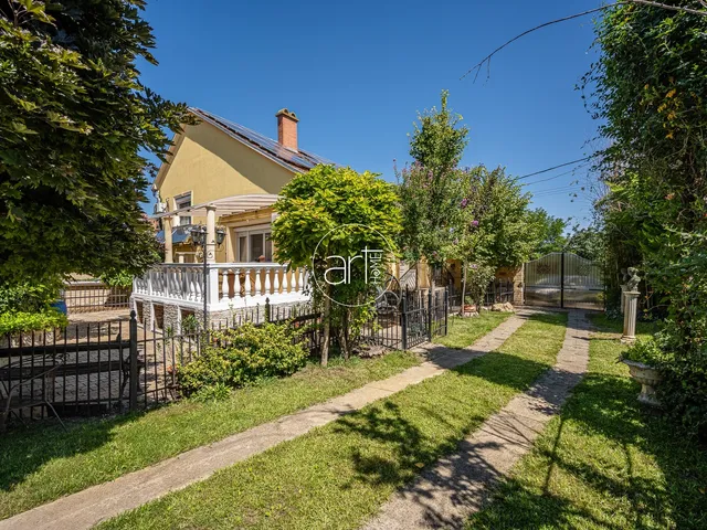 Eladó ház Szeged, Tápé 152 nm