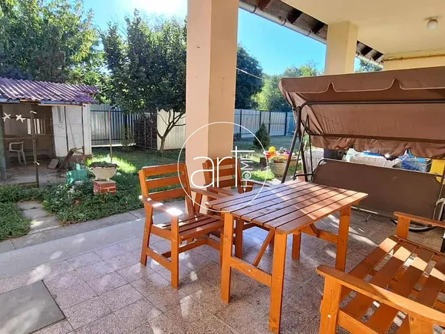 Eladó lakás Szeged, Bajai út 72 nm