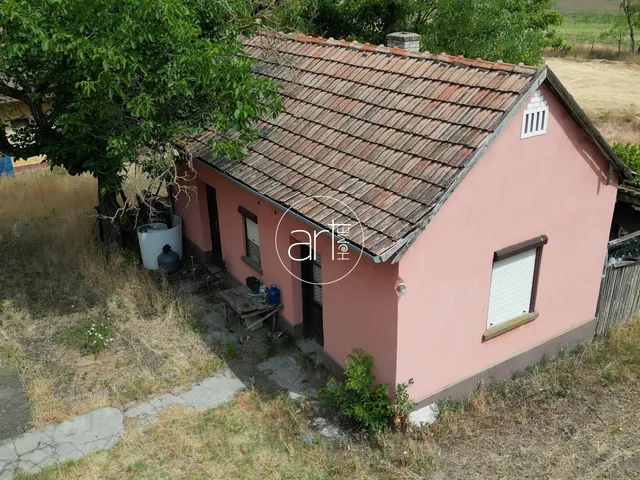 Eladó ház Ruzsa 160 nm