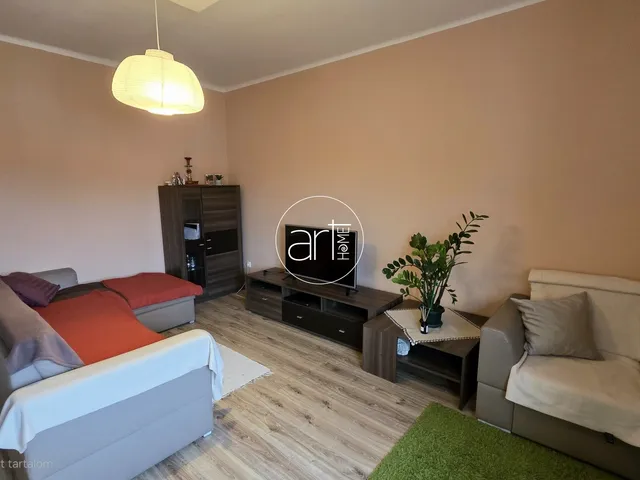 Eladó lakás Szeged, Belváros 60 nm