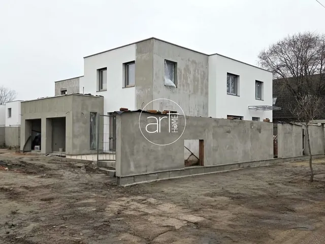 Eladó ház Szeged, Baktó 180 nm