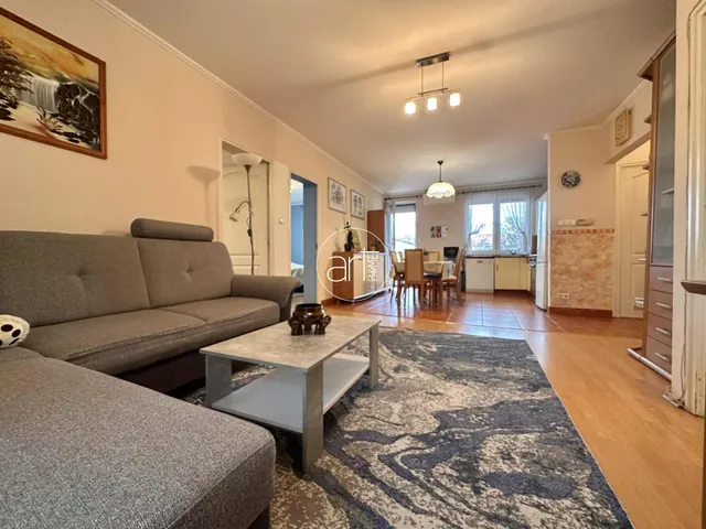 Eladó lakás Szeged, Belváros 88 nm